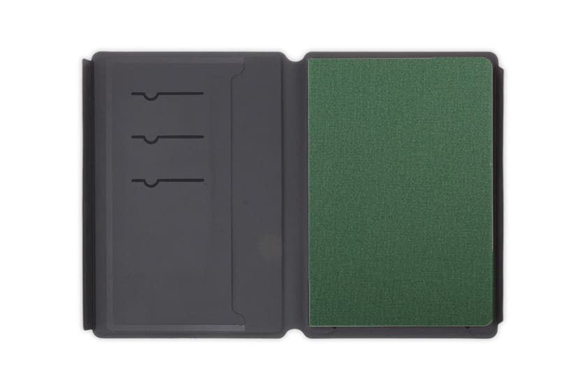 LENZEN - CHANGE ZERO Sustainable Gift Set with Refillable Notebook, Pen & USB Keychain - Green