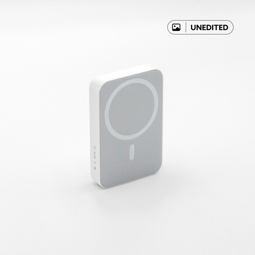 Maglite 10K - 10000 mAh Magnetic Wireless Power Bank - White 